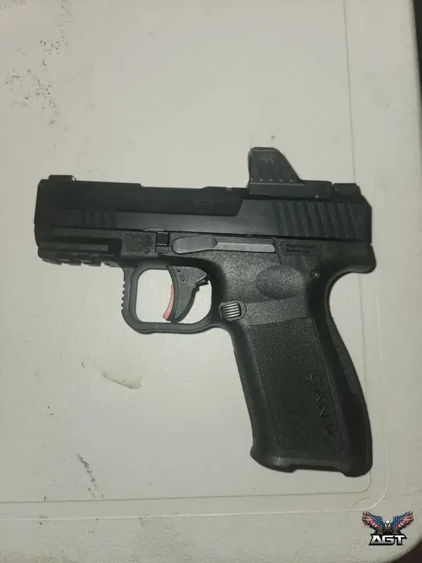 Used · Canik METE MC9L Pistol w/ 5 mags & Red dot · 9mm Luger · Inwood, WV · photo 2 of 3