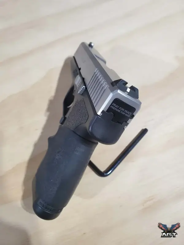 Used · Kahr CW9 W/ 2 Mags & Factory Box · 9mm Luger · Kahr Arms · Addison, TX · photo 3 of 6