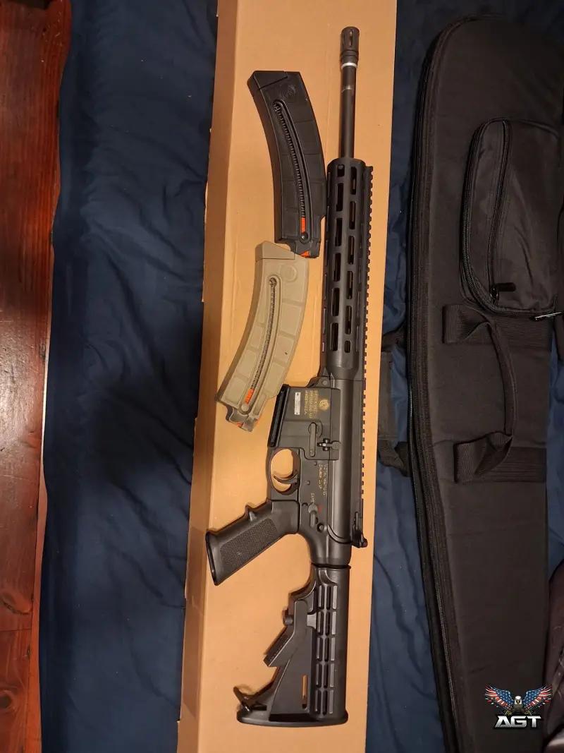 S&W M&P 15-22 .22lr
