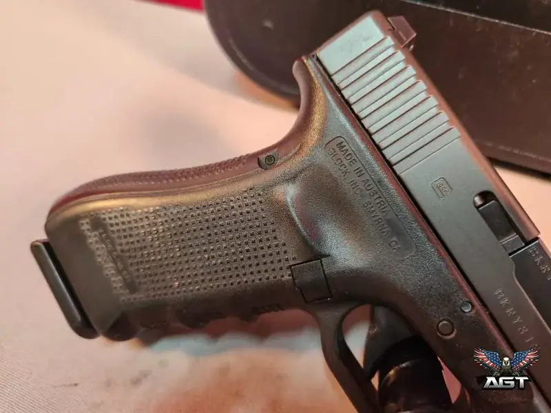 Used · GLOCK 22 GEN4 40S&W USED! PENNY AUCTION! · .40 S&W · Beverly Hills, CA · photo 2 of 10