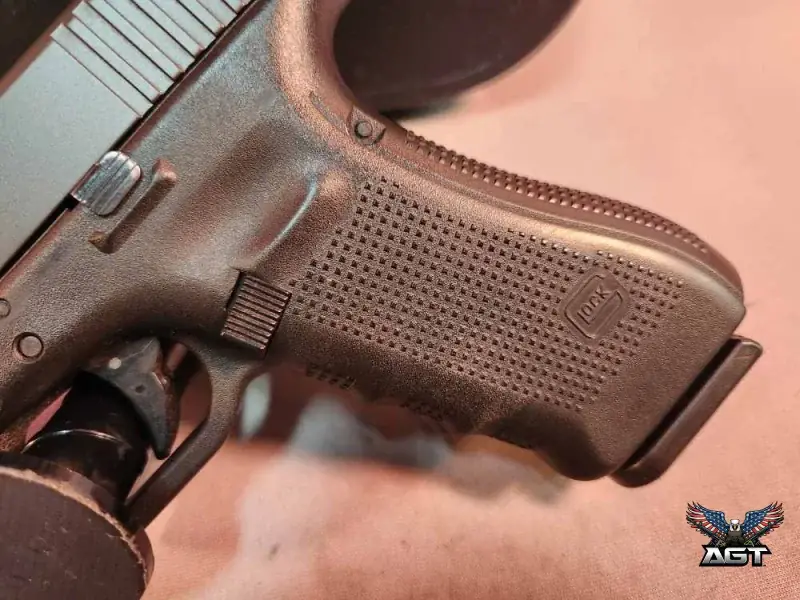 Used · GLOCK 22 GEN4 40S&W USED! PENNY AUCTION! · .40 S&W · Beverly Hills, CA · photo 7 of 10
