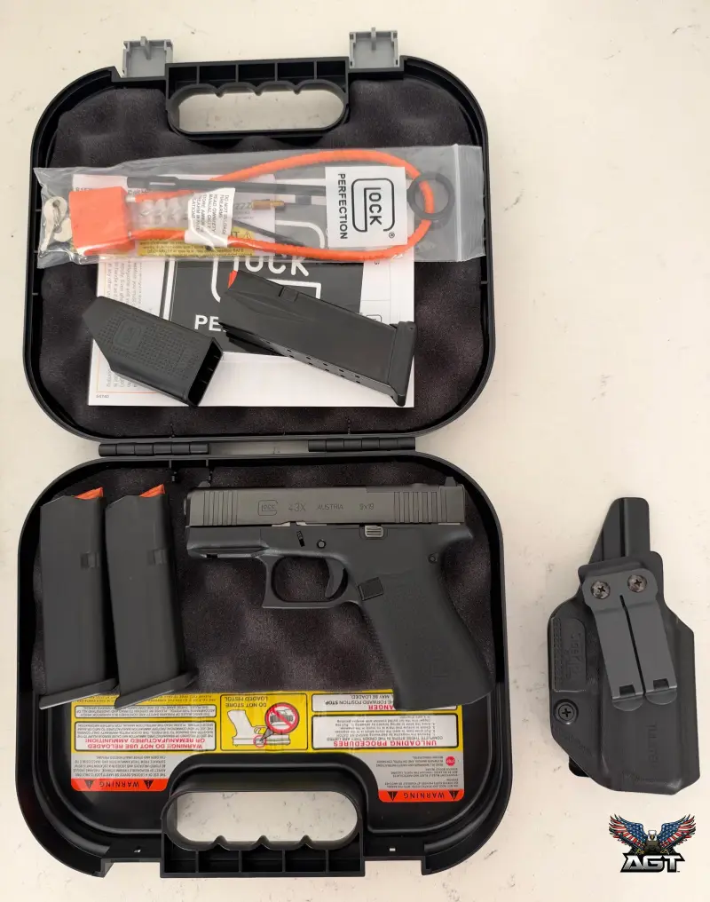 Glock 43x mos 9 mm + two OEM 10-round mags + one OEM 15-round mag + IWB holster