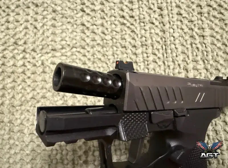 Like New · Sig P365 Zev Tech 9mm with Icarus Ace X frame · Not Listed · Sig Sauer · Bellville, TX · photo 4 of 6