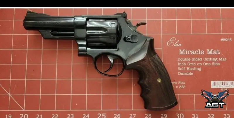 S&W 29-2