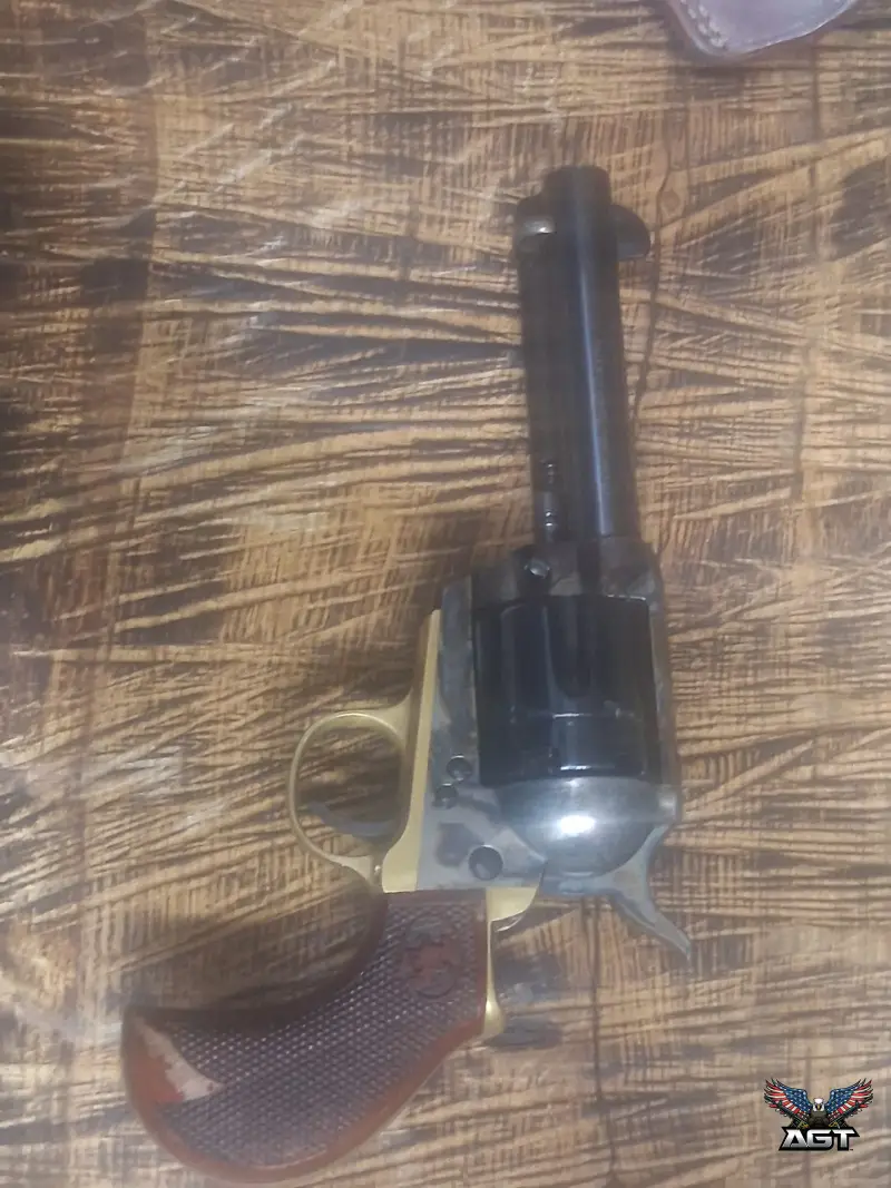 Like New · pietta 1873 colt saa peacemaker. 45 capnball · Not Listed · Seven Oaks, SC · photo 2 of 7