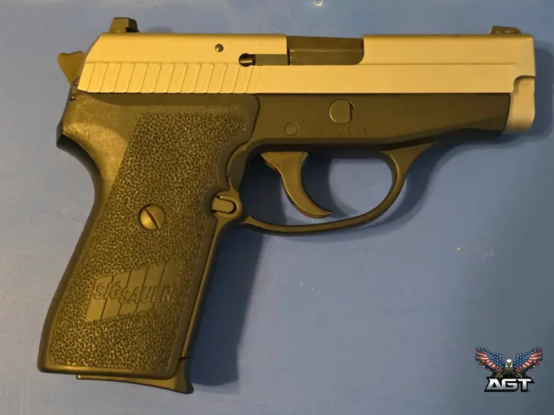 Used · Sig Sauer P239 9mm Semi-Automatic Pistol in Two Tone Black and Stainless Steel · 9×19 mm Parabellum (9 mm Luger) · Altamonte Springs, FL · photo 4 of 7