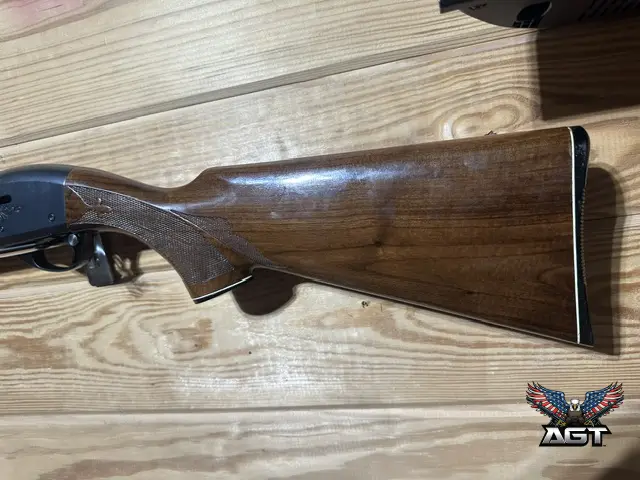 Like New · REMINGTON 1100 LH 20 GA SHOTGUN--EXTREMELY NICE AND RARE FIND - MODIFIED BARREL · 20 Gauge · George West, TX · photo 8 of 10