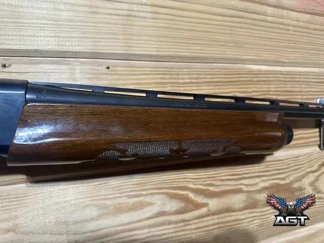 Like New · REMINGTON 1100 LH 20 GA SHOTGUN--EXTREMELY NICE AND RARE FIND - MODIFIED BARREL · 20 Gauge · George West, TX · photo 2 of 10