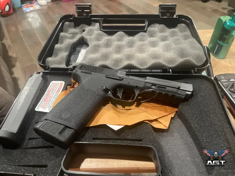 Like New · S&w M & P 22 WMR. New never fired · .22 WMR (Winchester Magnum Rimfire) · Smith & Wesson · Blountsville, AL · photo 3 of 4