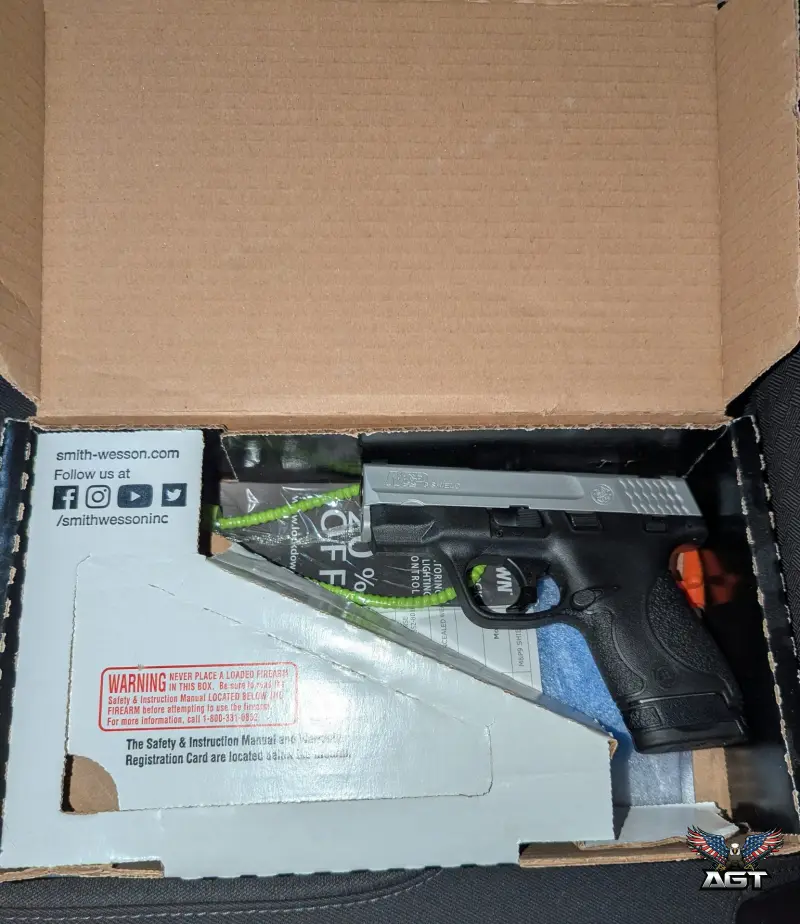Like New · Unfired NIB S&W M&P 9 Shield - Two-Tone Satin Aluminum (Box & 2 Mags) · 9mm Luger · Smith & Wesson · Zephyrhills, FL · photo 2 of 2