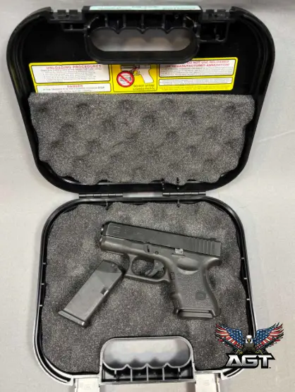 Glock 27 Gen 3 chambered in .40 S&W