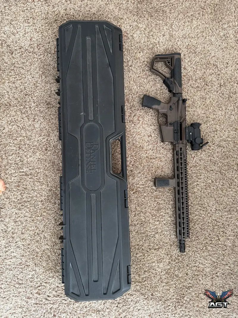 Like New · Daniel Defense M4 V11 with vortex spitfire optic · 5.56×45 mm NATO · Colorado Springs, CO · photo 3 of 3